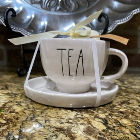 Rae Dunn oversize TEA cup and saucer - Brand new 2025 Release - LAST ONE! - Picture 1 of 9
